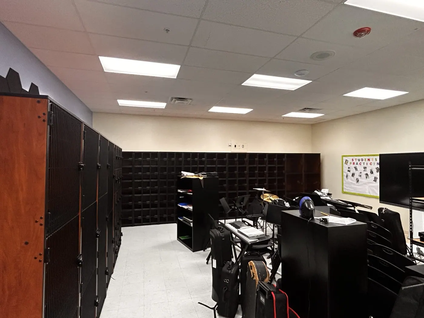 School Storage and Locker Setup