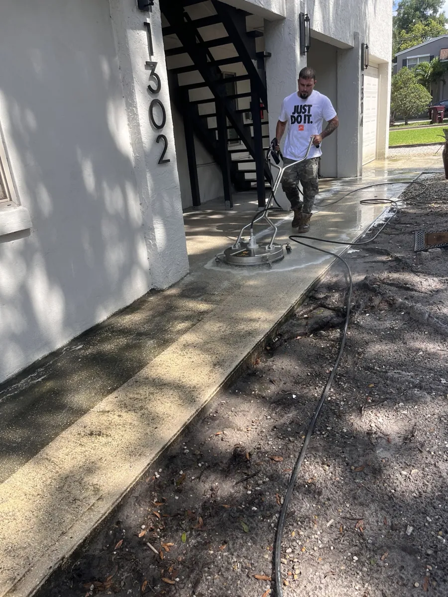 Residential Walkway Pressure Washing